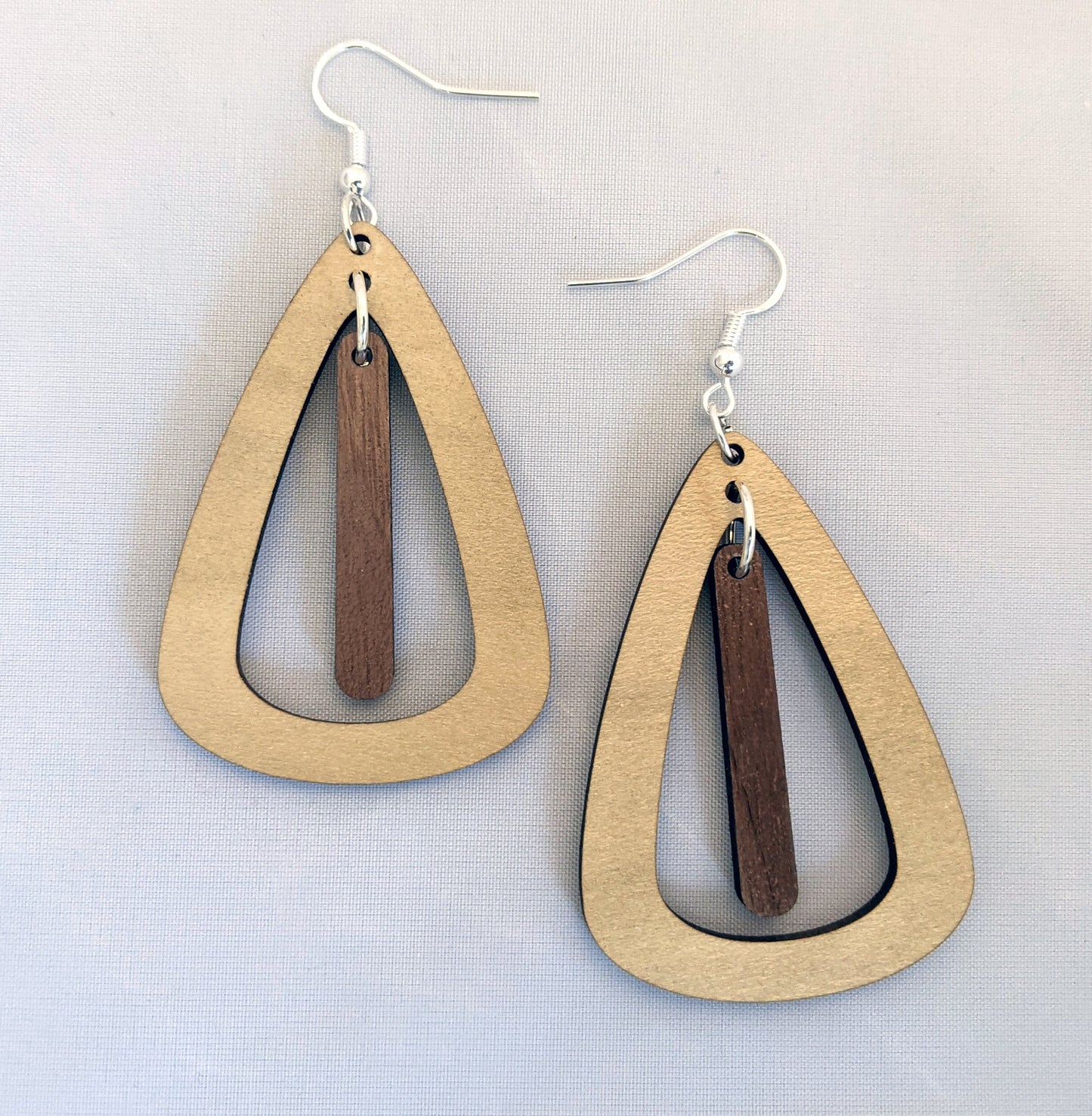 Teardrop Line Dangle Earrings